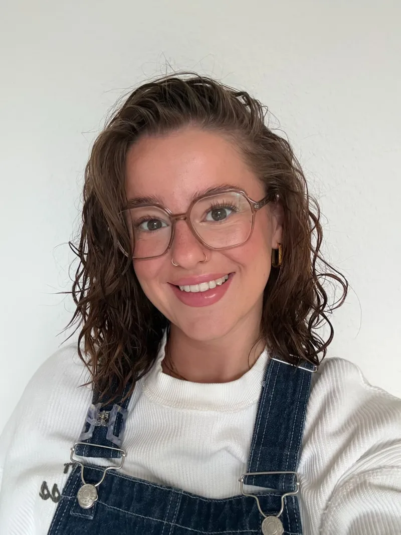 Larissa, Vertriebsmanagerin für Kundenbetreuung und ‑gewinnung